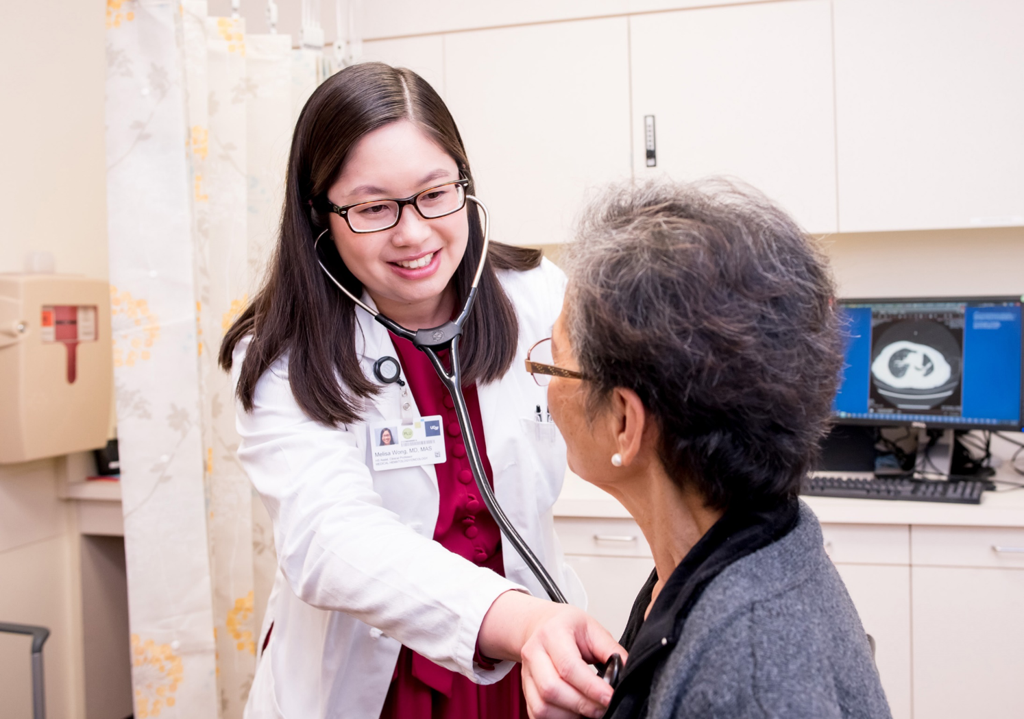 Melisa Wong with Patient in Geriatric Oncology