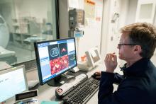 Peder Larson, PhD, works with advanced imaging technology at UCSF.