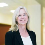 Pamela Den Besten, DDS