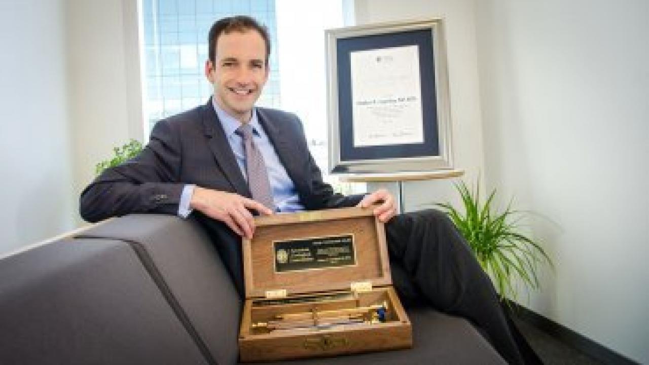 Matthew R. Cooperberg, MD, MPH, is the 2015 recipient of the American Urological Association (AUA) "Gold Cystoscope" award.